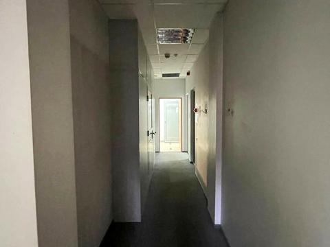 коммерческая по адресу Дмитрия Яворницкого просп. (Карла Маркса), 27