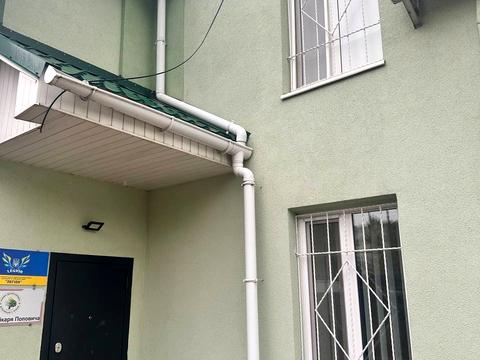 комерційна за адресою Кільцева вул., 16