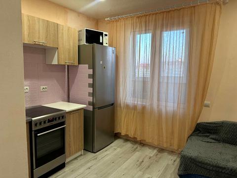 квартира за адресою Софії Русової вул., 7-А