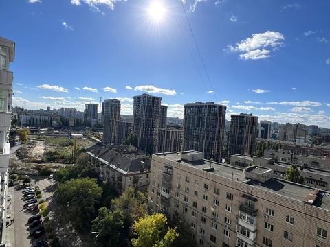 квартира за адресою Василя Тютюнника вул. (Анрі Барбюса), 51/1А