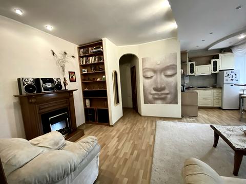 квартира за адресою Джохара Дудаєва вул. (Єсеніна), 9