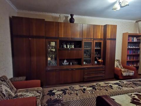 квартира за адресою Віктора Ярмоли вул., 4