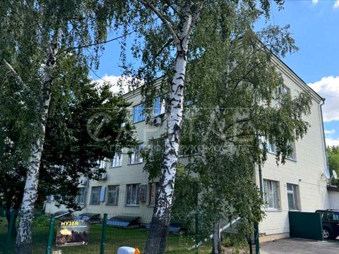 комерційна за адресою Лесі Українки вул., 54