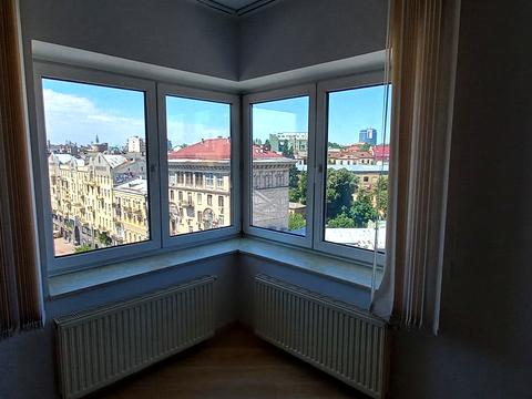 коммерческая по адресу Большая Васильковская ул. (Красноармейская), 9