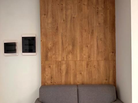 комерційна за адресою Князів Острозьких вул. (Московська), 32/2