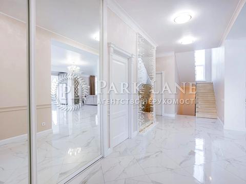 будинок за адресою Молодіжна вул.