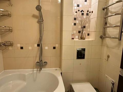 квартира за адресою Данила Заболотного вул. (Клочка), 4