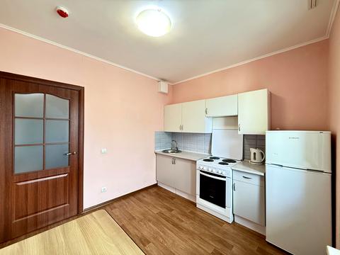 квартира за адресою Софії Русової вул., 7