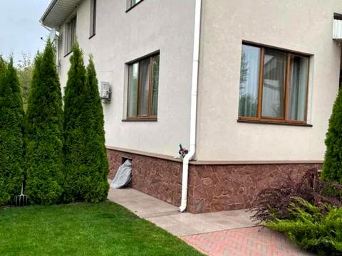 будинок за адресою Пухівська вул.