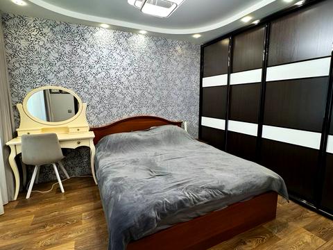 квартира по адресу Любарского ул., 84-А