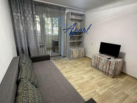 квартира за адресою Академіка Янгеля вул., 4