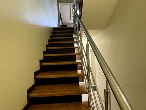 дом по адресу Буковинська