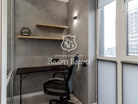 квартира за адресою Олександра Олеся вул., 10