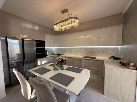 квартира по адресу Героев Небесной Сотни просп., 32