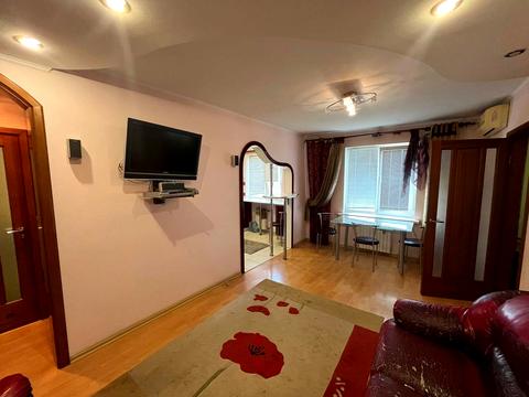 квартира по адресу Міру, 3