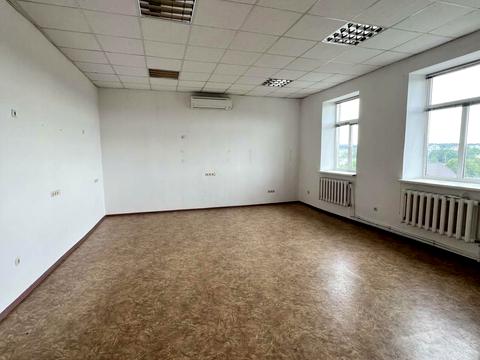коммерческая по адресу Миру, 25