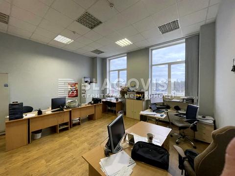 комерційна за адресою Харківське шосе, 201/203
