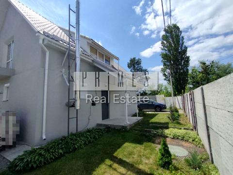 дом по адресу вул. Шкільна