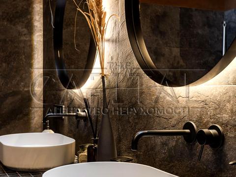 будинок за адресою Успішна