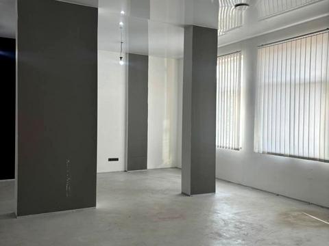 комерційна за адресою Добробутна вул., 1