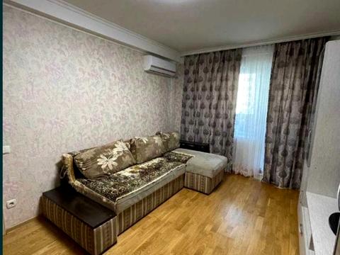 квартира за адресою Гната Юри вул., 12