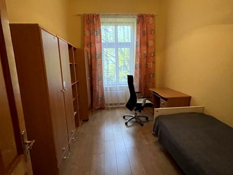 квартира по адресу Гребёнки ул., 6