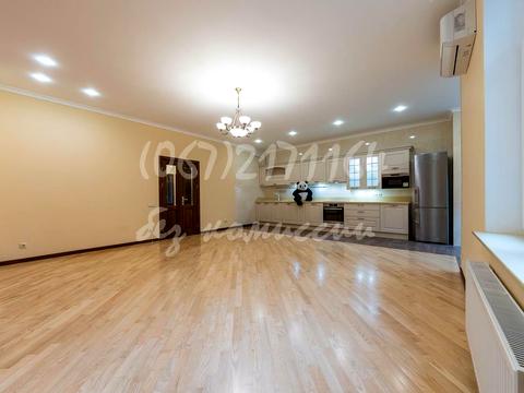 квартира за адресою Євгена Коновальця вул. (Щорса), 36-Е