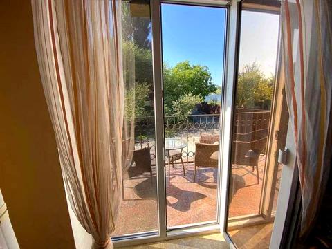 будинок за адресою Богатирська вул., 42