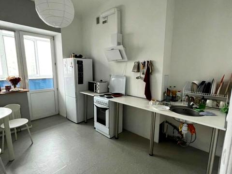 квартира по адресу Вячеслава Черновола ул., 25