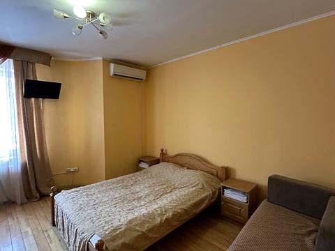 коммерческая по адресу Червоной Калины просп., 79