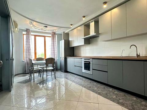 квартира за адресою Тіниста вул., 15