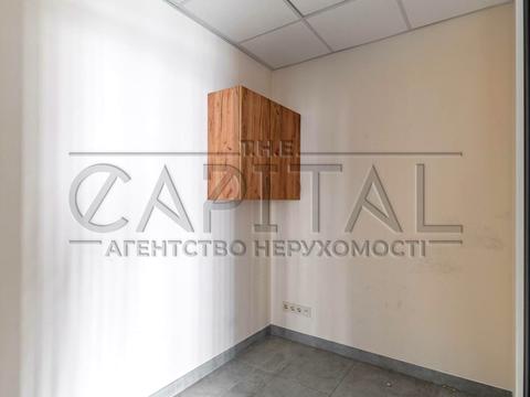 комерційна за адресою Академіка Заболотного вул., 1-А