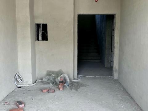 коммерческая по адресу Щирецкая ул., 33