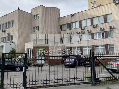комерційна за адресою Симиренка вул., 2/19