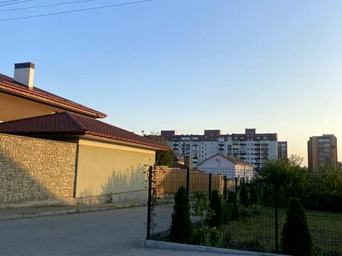 ділянка за адресою Літня вул., 10