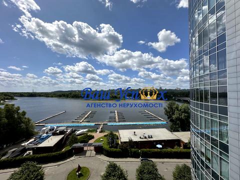 квартира за адресою Раїси Окіпної вул., 18