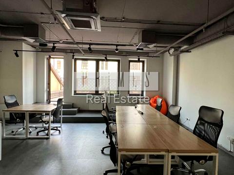 коммерческая по адресу Ярославский пер., 1/3