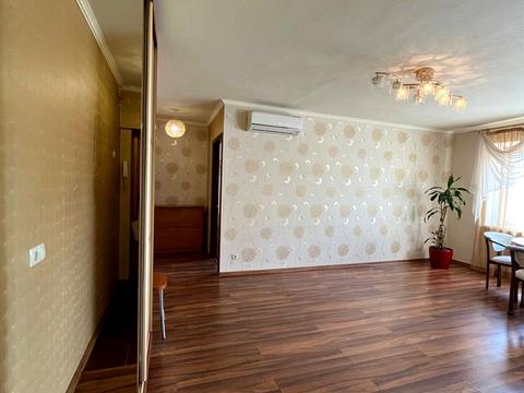 квартира за адресою Науки просп. (Леніна), 64