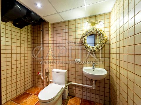 будинок за адресою с. Старі Петрівці, садова