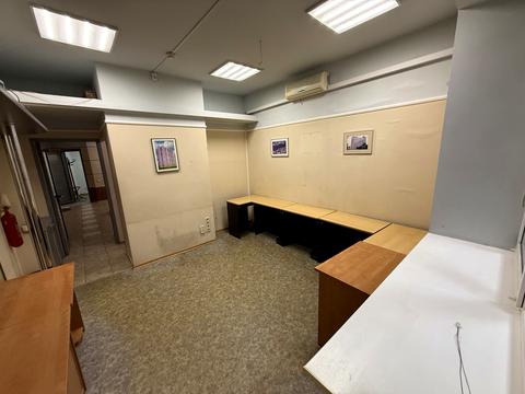 комерційна за адресою Володимира Івасюка просп. (Героїв Сталінграду), 6-Б