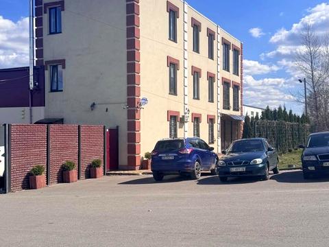 коммерческая по адресу Боярська, 8
