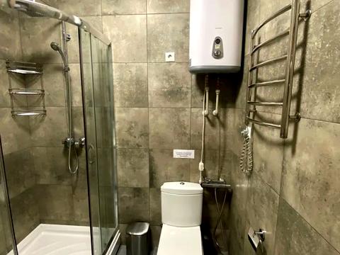 комерційна за адресою Саксаганського вул., 68/21