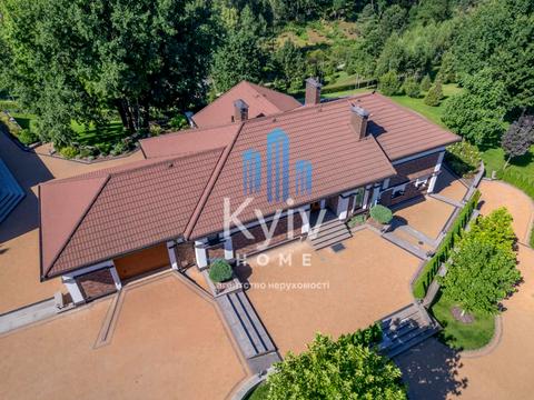 будинок за адресою вул. Ягідна