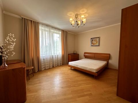 квартира за адресою Академіка Андрія Сахарова вул., 14