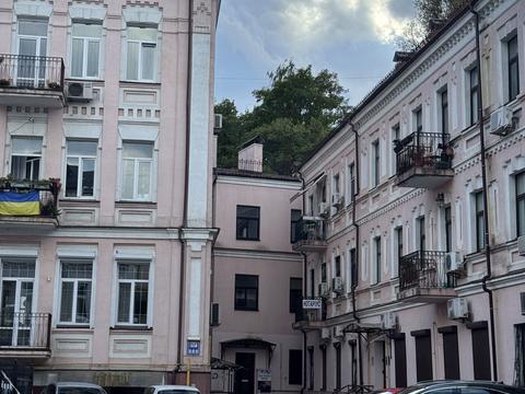 квартира за адресою Кирилівська вул. (Фрунзе), 31-Б