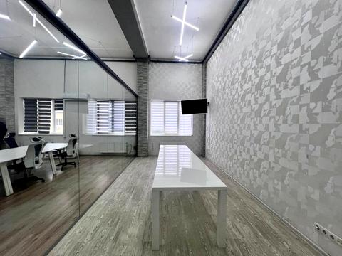 комерційна за адресою Сумська вул., 1