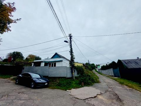 будинок за адресою Парникова вул., 16