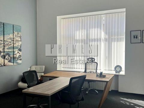 коммерческая по адресу Михаила Грушевского ул., 16