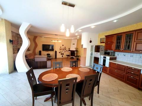 будинок за адресою Перемоги вул.