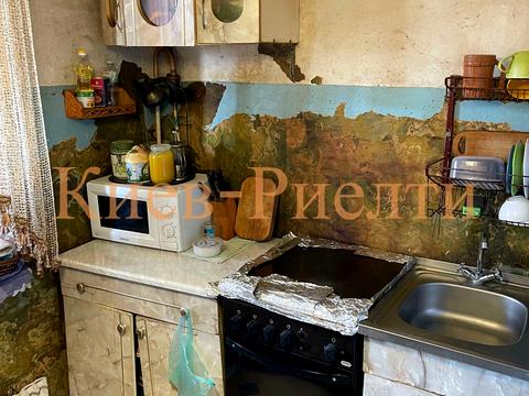 квартира за адресою Зодчих, 72